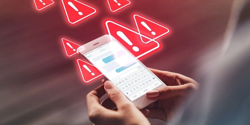 تصویری از حمله بدون کلیک Zero Click چیست؟
