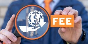 فاندینگ فی چیست؟